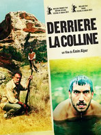 DERRIERE LA COLLINE