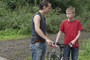 Photo 4 pour LE GAMIN AU VELO