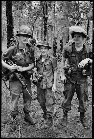 Catherine Leroy, une Française dans la guerre du Vietnam Catherine Leroy, une Française dans la guerre du Vietnam