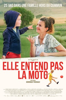 AVANT-PREMIÈRE : Elle entend pas la moto