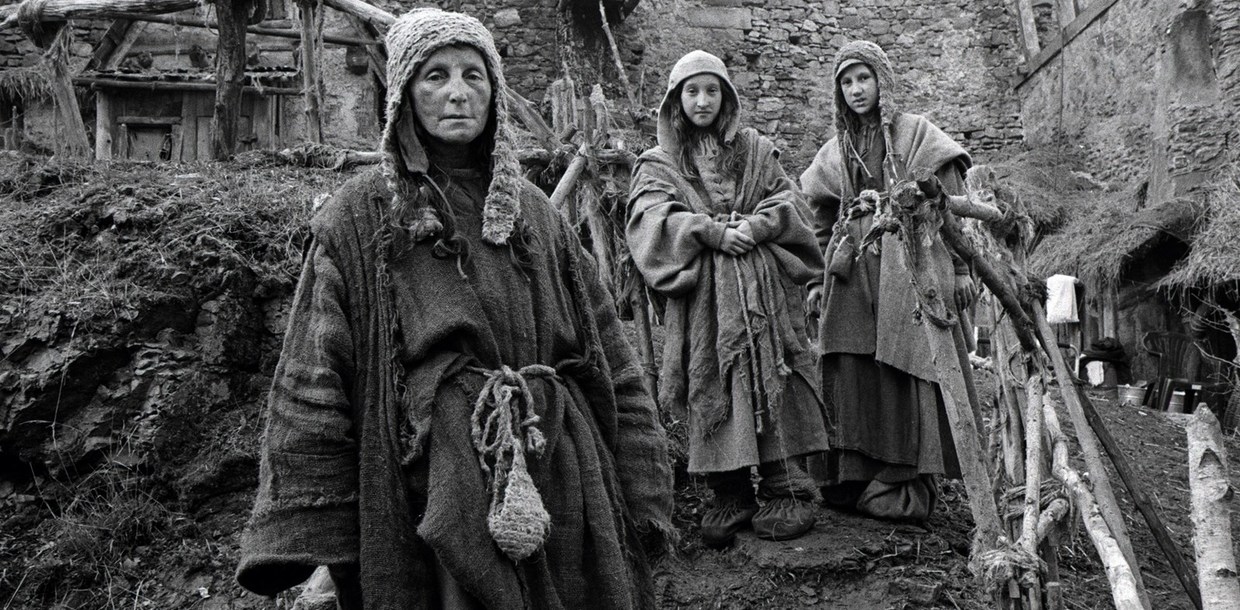 Il Est Difficile D être Un Dieu Il est difficile d'être un dieu (2015) au Cinéma Lyon - Comoedia